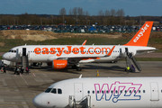 Airbus A320-214 - G-EZOK operated by easyJet