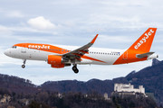 Airbus A320-214 - G-EZOM operated by easyJet