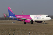 Airbus A320-232 - HA-LSB operated by Wizz Air