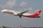 Boeing 787-9 Dreamliner - B-1112 operated by Shanghai Airlines