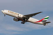 Boeing 777-200LR - A6-EWC operated by Emirates