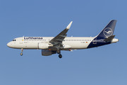 Airbus A320-214 - D-AIWG operated by Lufthansa