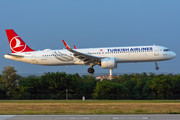 Airbus A321-271NX - TC-LSD operated by Turkish Airlines