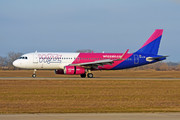Airbus A320-232 - HA-LYW operated by Wizz Air