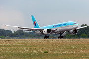 Boeing 777F - HL8043 operated by Korean Air Cargo
