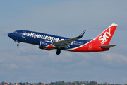 Boeing 737-700 - OM-NGC operated by SkyEurope Airlines
