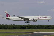 Boeing 777-300ER - A7-BEN operated by Qatar Airways