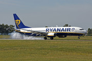 Boeing 737-800 - EI-DWF operated by Ryanair
