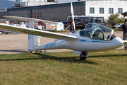 DG Flugzeugbau DG-1000T - OM-8800 operated by Slovenský národný aeroklub (Slovak National Aeroclub)