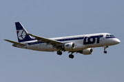 Embraer E175LR (ERJ-170-200LR) - SP-LIL operated by LOT Polish Airlines