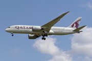 Boeing 787-8 Dreamliner - A7-BCY operated by Qatar Airways