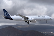 Airbus A321-231 - D-AISJ operated by Lufthansa