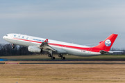 Airbus A330-343 - B-5945 operated by Sichuan Airlines