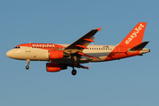 Airbus A319-111 - OE-LQK operated by easyJet Europe