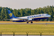 Boeing 737-800 - SP-RKW operated by Ryanair Sun