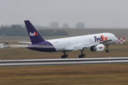 Boeing 757-200SF - N922FD operated by FedEx Express