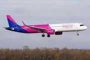 Airbus A321-271NX - HA-LVW operated by Wizz Air