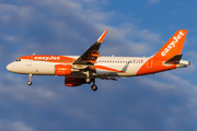 Airbus A320-214 - HB-JXP operated by easyJet Switzerland