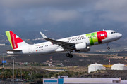 Airbus A320-214 - CS-TMW operated by TAP Portugal