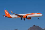 Airbus A321-251NX - G-UZMD operated by easyJet