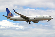 Boeing 737-800 - N37273 operated by United Airlines