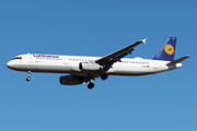 Airbus A321-231 - D-AISI operated by Lufthansa
