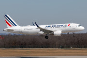 Airbus A320-214 - F-HEPH operated by Air France