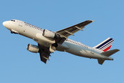Airbus A320-214 - F-GKXT operated by Joon