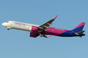 Airbus A321-271NX - HA-LZO operated by Wizz Air