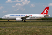 Airbus A320-232 - TC-JPM operated by Turkish Airlines