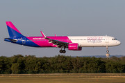 Airbus A321-271NX - 9H-WAA operated by Wizz Air