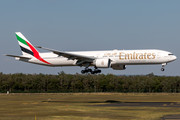 Boeing 777-300ER - A6-EPS operated by Emirates