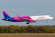 Airbus A321-231 - HA-LTE operated by Wizz Air