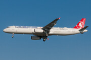 Airbus A321-231 - TC-JSD operated by Turkish Airlines