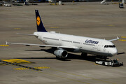Airbus A321-231 - D-AIDW operated by Lufthansa
