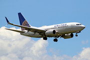 Boeing 737-700 - N17730 operated by United Airlines