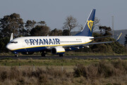 Boeing 737-800 - EI-ESV operated by Ryanair