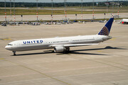 Boeing 767-400ER - N67052 operated by United Airlines