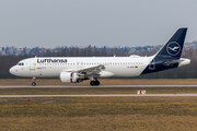 Airbus A320-214 - D-AIZC operated by Lufthansa
