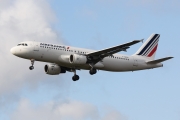 Airbus A320-211 - F-GFKR operated by Air France