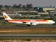 Airbus A340-311 - EC-KCL operated by Iberia