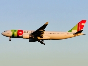 Airbus A330-202 - CS-TOO operated by TAP Portugal
