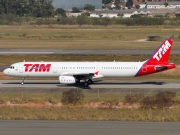 Airbus A321-231 - PT-MXA operated by TAM Linhas Aéreas
