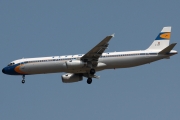 Airbus A321-231 - D-AIDV operated by Lufthansa