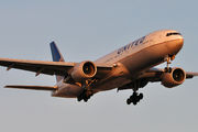 Boeing 777-200ER - N222UA operated by United Airlines