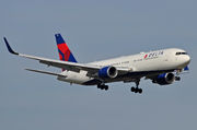 Boeing 767-300ER - N173DZ operated by Delta Air Lines