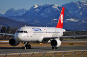 Airbus A320-214 - TC-JPY operated by Turkish Airlines