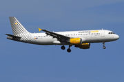 Airbus A320-214 - EC-LOC operated by Vueling Airlines