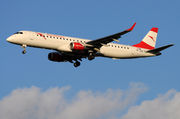 Embraer E195LR (ERJ-190-200LR) - OE-LWM operated by Austrian Airlines