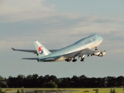 Boeing 747-400 - HL7494 operated by Korean Air